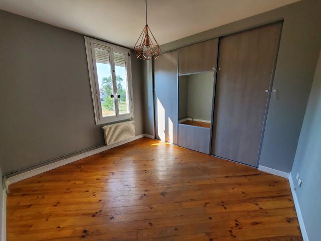Maison 6 pièces, 122 m² à louer à Marmande 47200