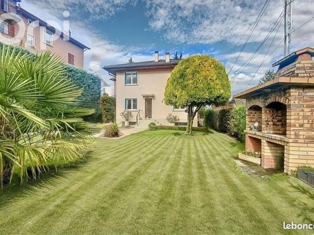 Maison 6 pièces 191 m²