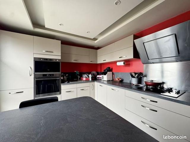Maison 6 pièces 123 m²