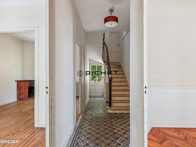 Maison 6 pièces 123 m²