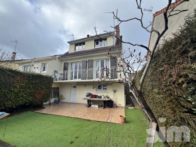 Maison 6 pièces 136 m²