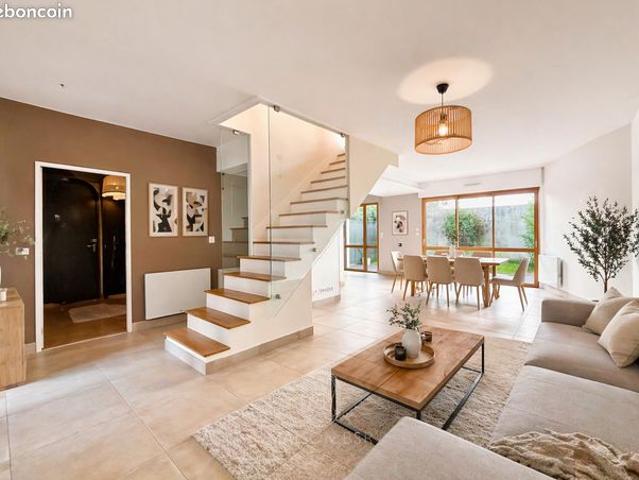 Maison 6 pièces 123 m²