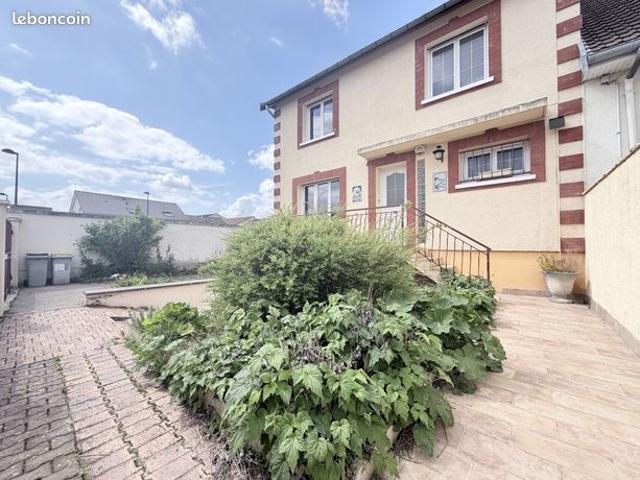 Maison 6 pièces 123 m²