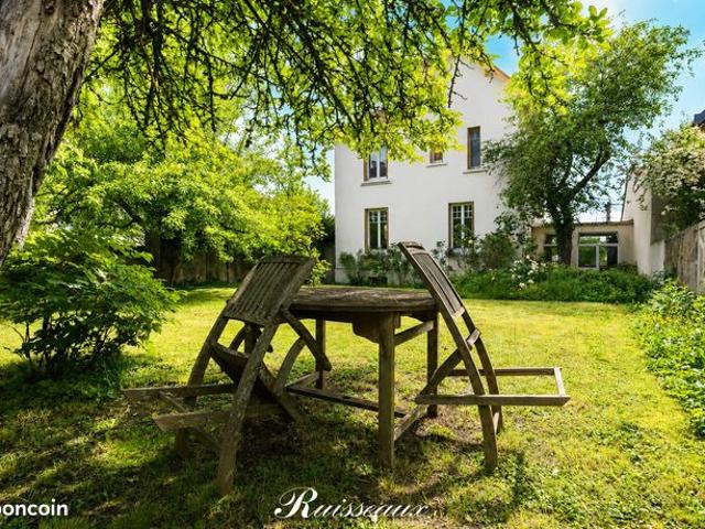 Maison 6 pièces 123 m²