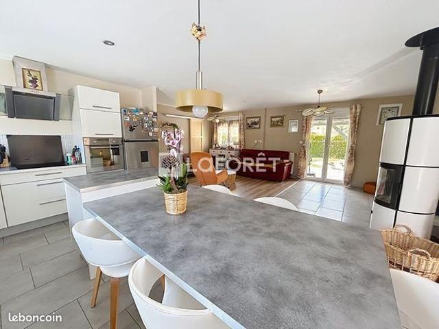 Maison 6 pièces 123 m²