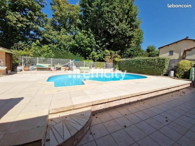 Maison 6 pièces 123 m²
