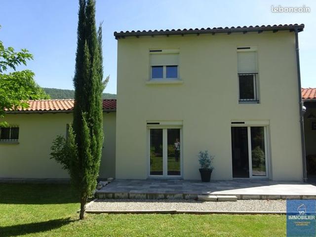 Maison 6 pièces 123 m²