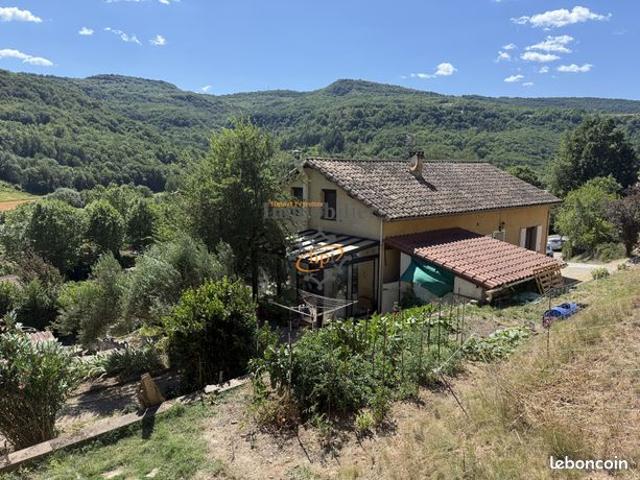 Maison 6 pièces 134 m²