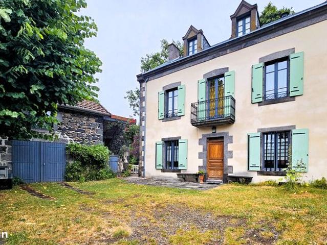 Maison 6 pièces 134 m²