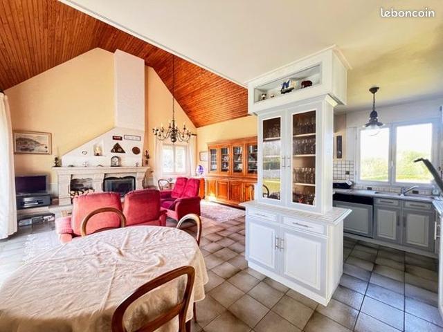 Maison 6 pièces 134 m²
