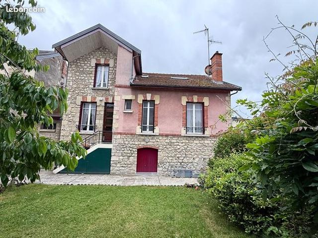 Maison 6 pièces 134 m²