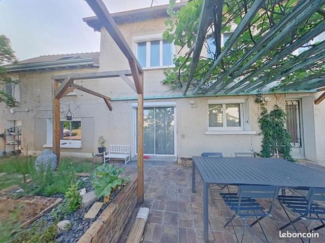 Maison 6 pièces 134 m²