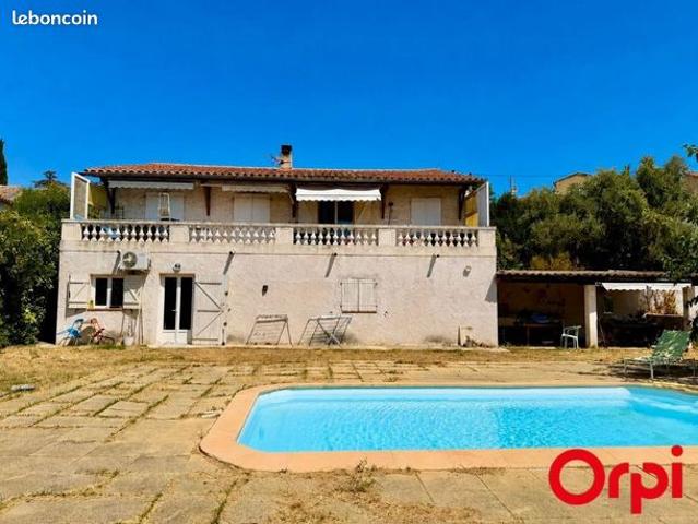 Maison 6 pièces 134 m²
