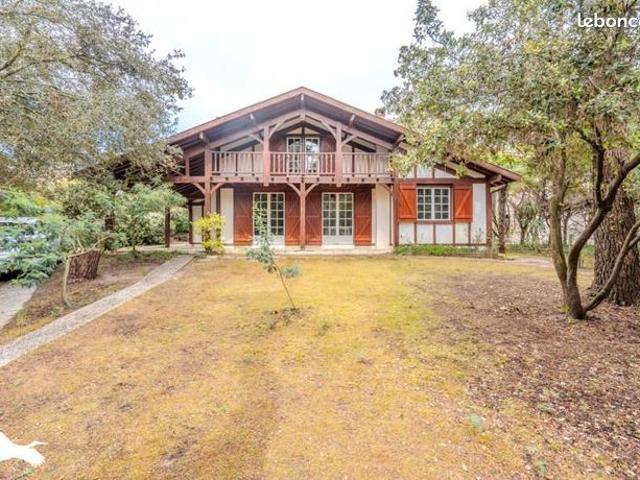 Maison 6 pièces 134 m²