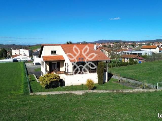 Maison 6 pièces 134 m²