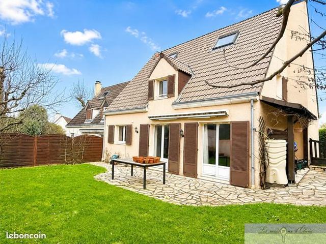 Maison 6 pièces 135 m²