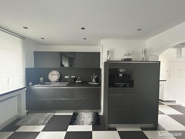 Maison 6 pièces 172 m²