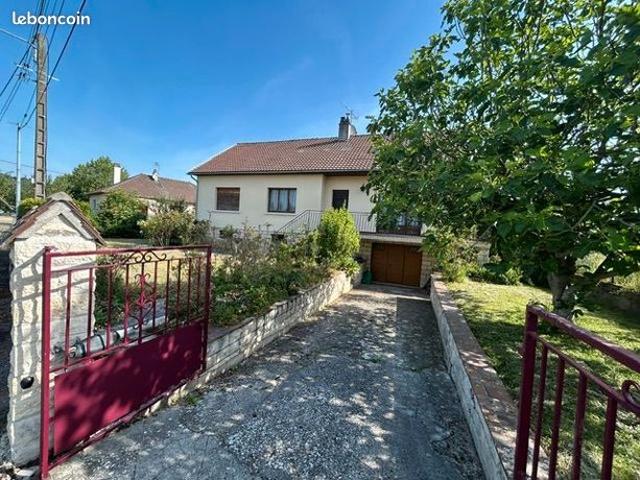 Maison 6 pièces 135 m²