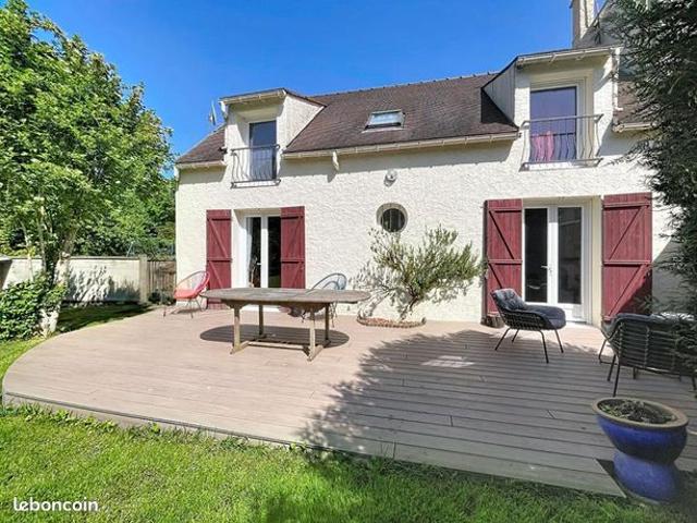 Maison 6 pièces 135 m²