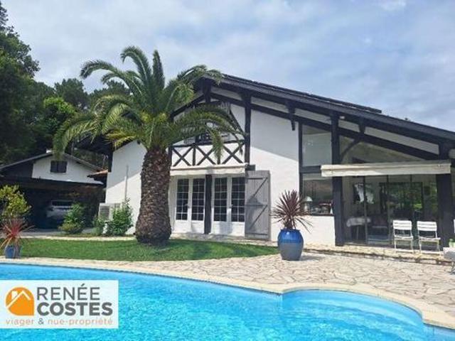 Maison 6 pièces 135 m²