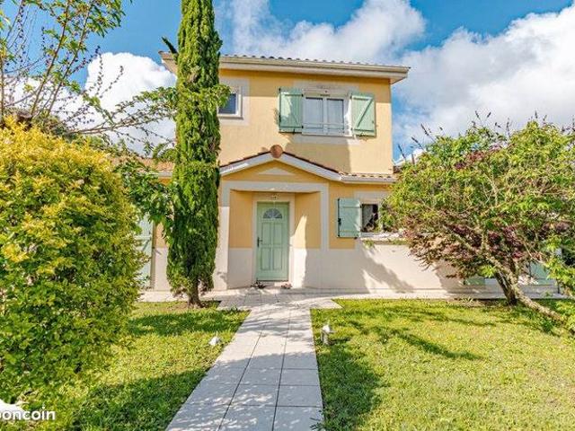 Maison 6 pièces 135 m²