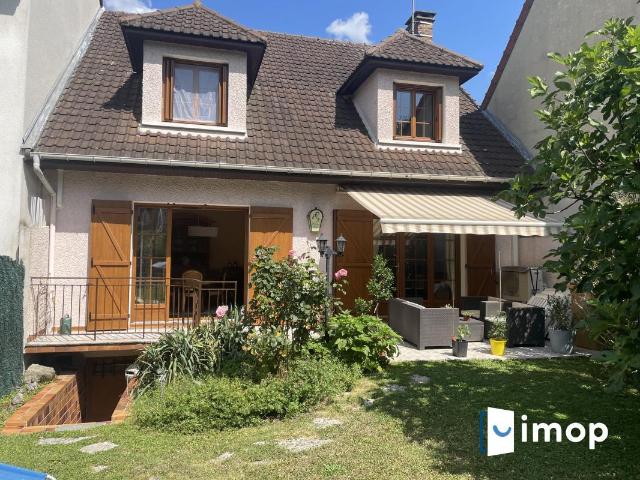 Maison 6 pièces 135 m²