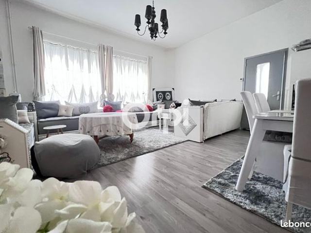 Maison 6 pièces 135 m²