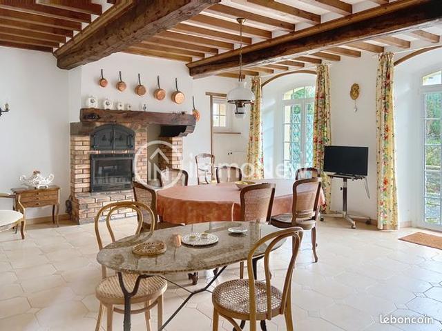 Maison 6 pièces 135 m²