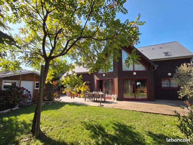 Maison 6 pièces 135 m²