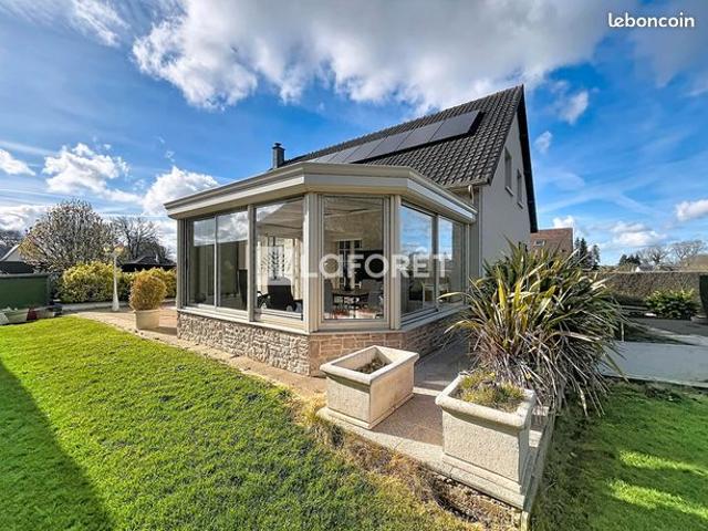 Maison 6 pièces 163 m²