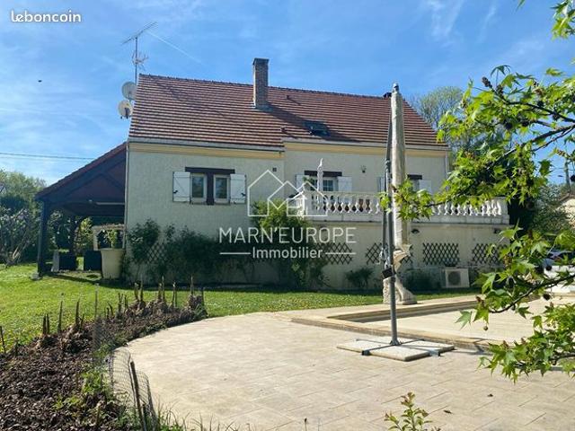 Maison 6 pièces 135 m²