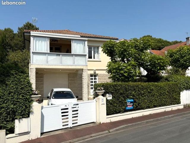 Maison 6 pièces 135 m²