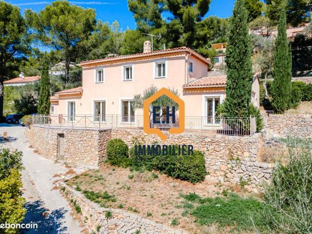 Maison 6 pièces 135 m²