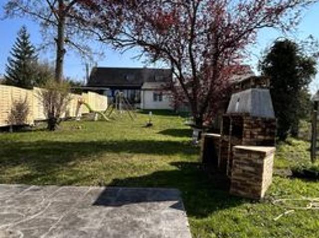 Maison 6 pièces 161 m²