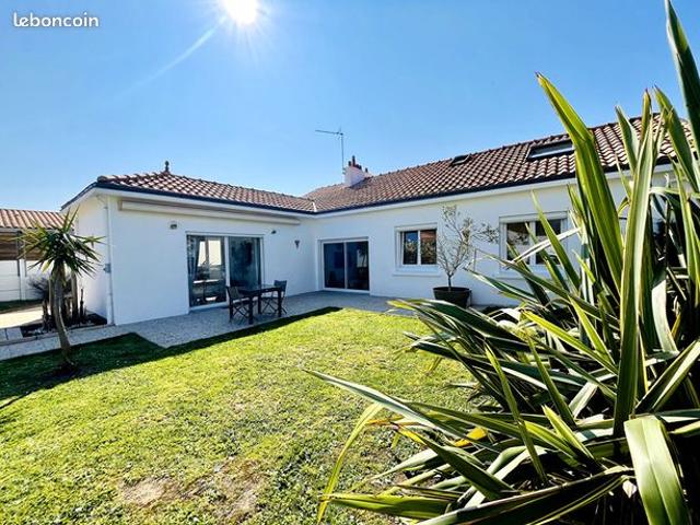 Maison 6 pièces 135 m²