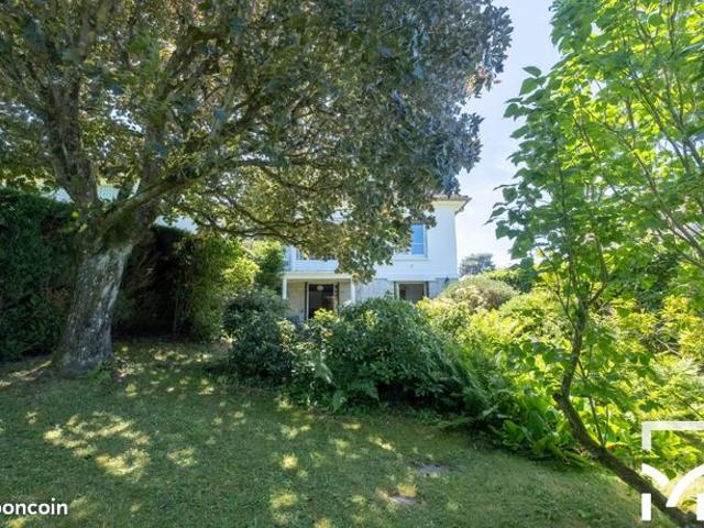 Maison 6 pièces 135 m²