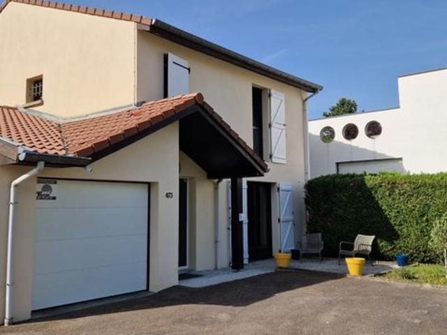 Maison 6 pièces 135 m²
