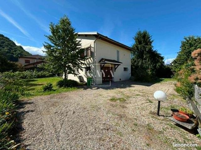 Maison 6 pièces 135 m²