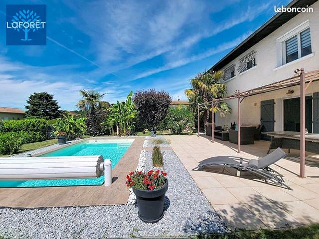Maison 6 pièces 135 m²