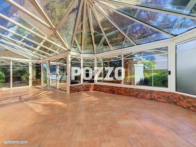 Maison 6 pièces 135 m²