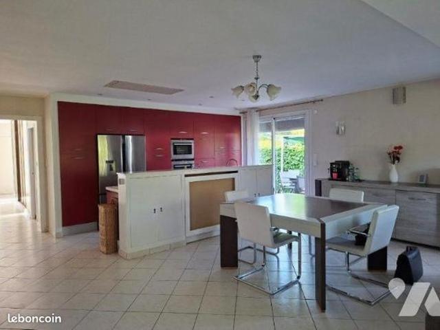 Maison 6 pièces 135 m²