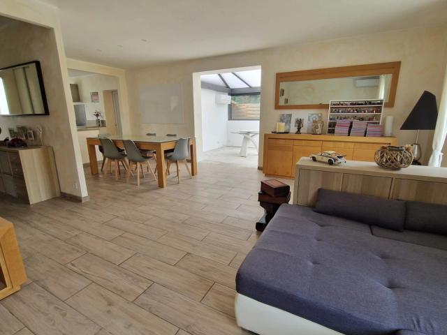Maison 6 pièces 135 m²