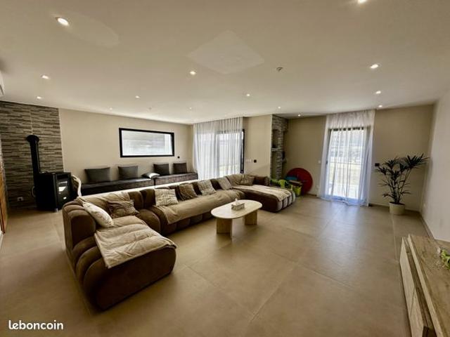 Maison 6 pièces 135 m²