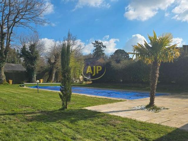 Maison 6 pièces 135 m²