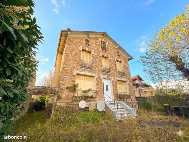 Maison 6 pièces 135 m²