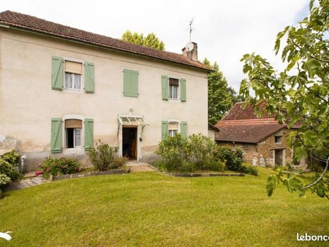 Maison 6 pièces 135 m²