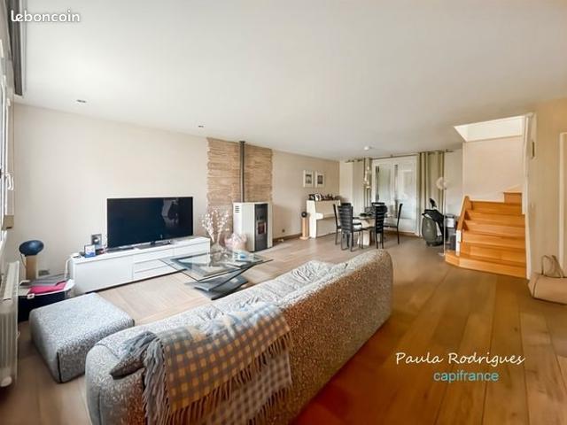 Maison 6 pièces 135 m²