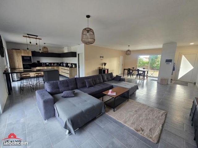 Maison 6 pièces 135 m²