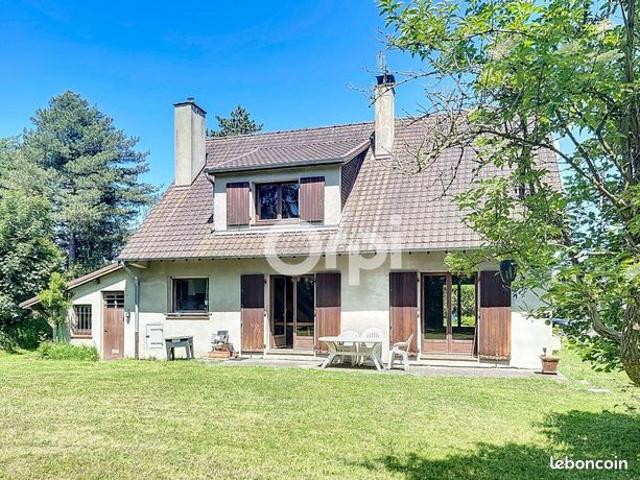 Maison 6 pièces 135 m²
