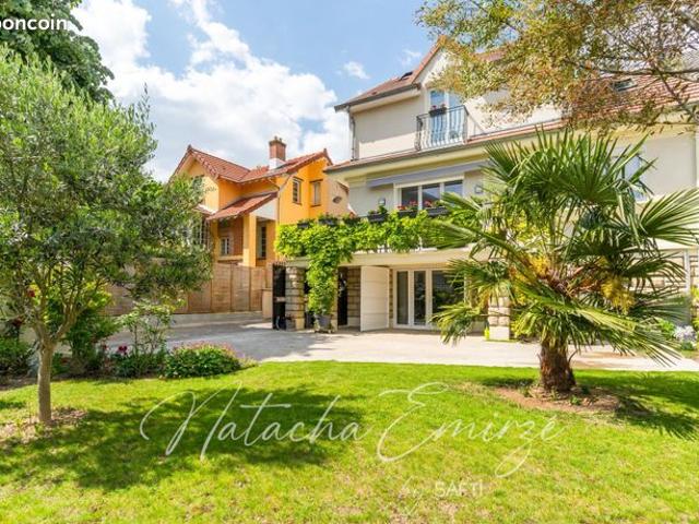 Maison 6 pièces 135 m²